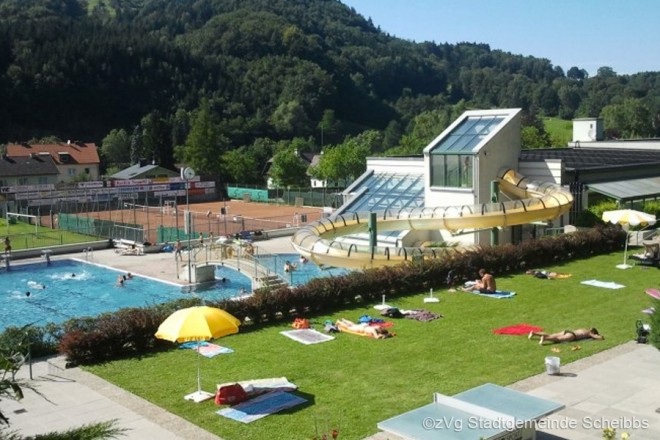 Allwetterbad Scheibbs - Privatzimmer & Ferienwohnungen in Lunzer See